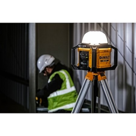 Foco de trabajo Dewalt XR18V DCL074